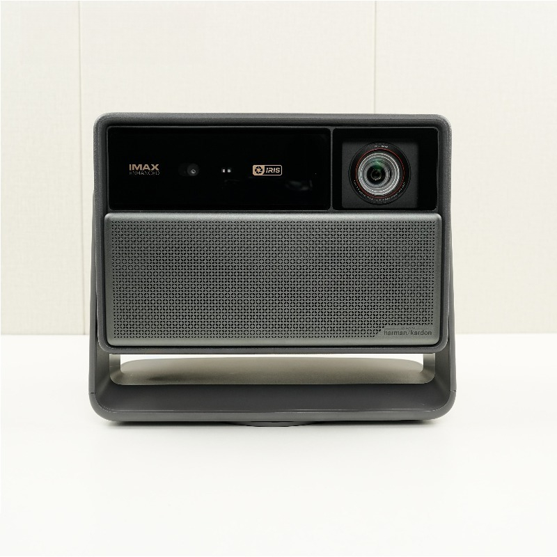 Proyector UHD 4K Máximo, 6800  - Home Cinema Harman Kardon reseña y precio